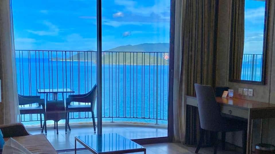 Oceanfront Panorama Residence Nha Trang Luaran gambar